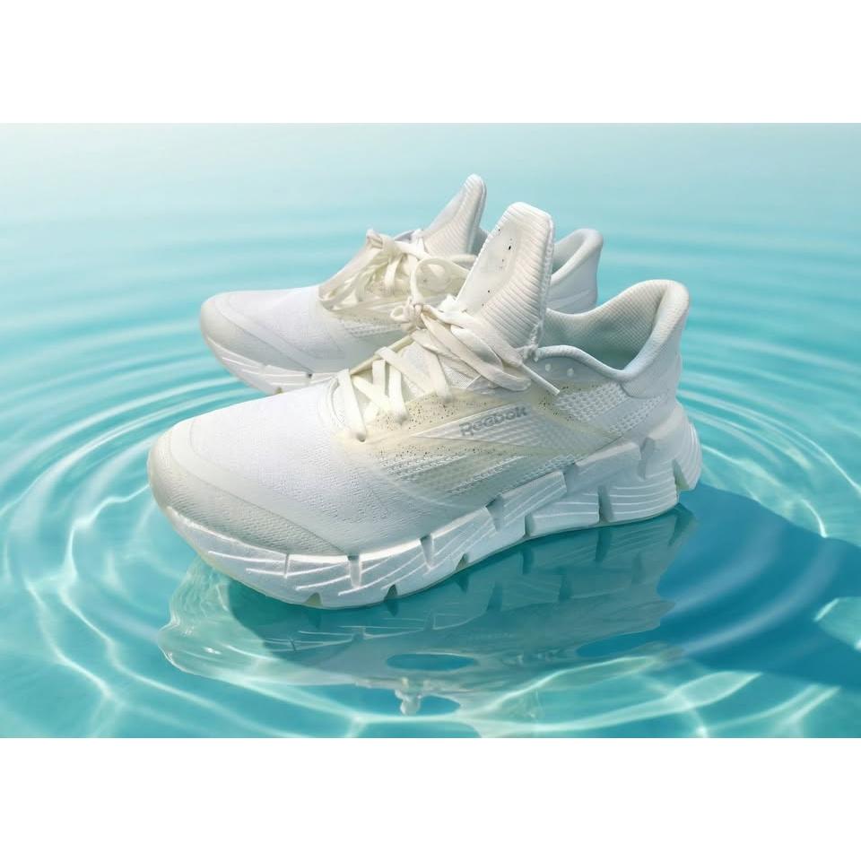 Reebok Zig Kinetica 3 – Tenis Deportivo Triple Blanco/Crema – Talla US 10