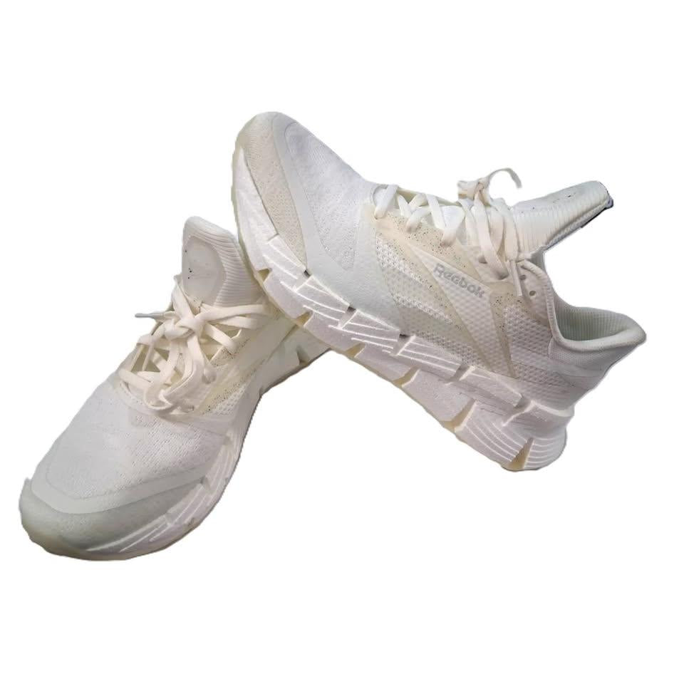 Reebok Zig Kinetica 3 – Tenis Deportivo Triple Blanco/Crema – Talla US 10