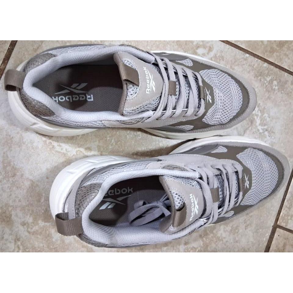 Reebok – Tenis Hombre Nuevos Beige/Blanco – Talla US 11